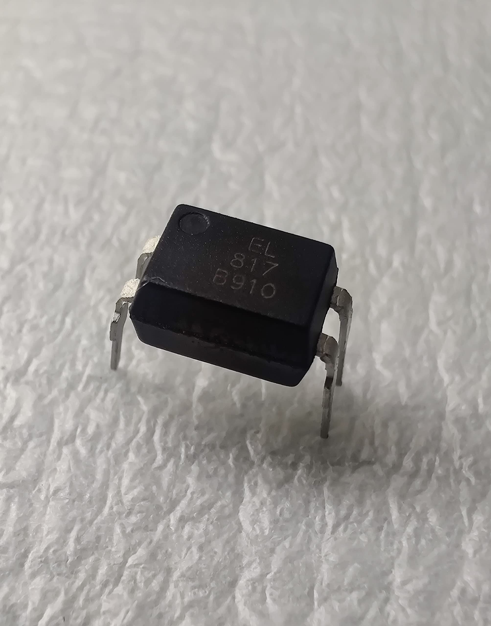 EVERLIGHT EL 817 OCTOCOUPLER, DIP
