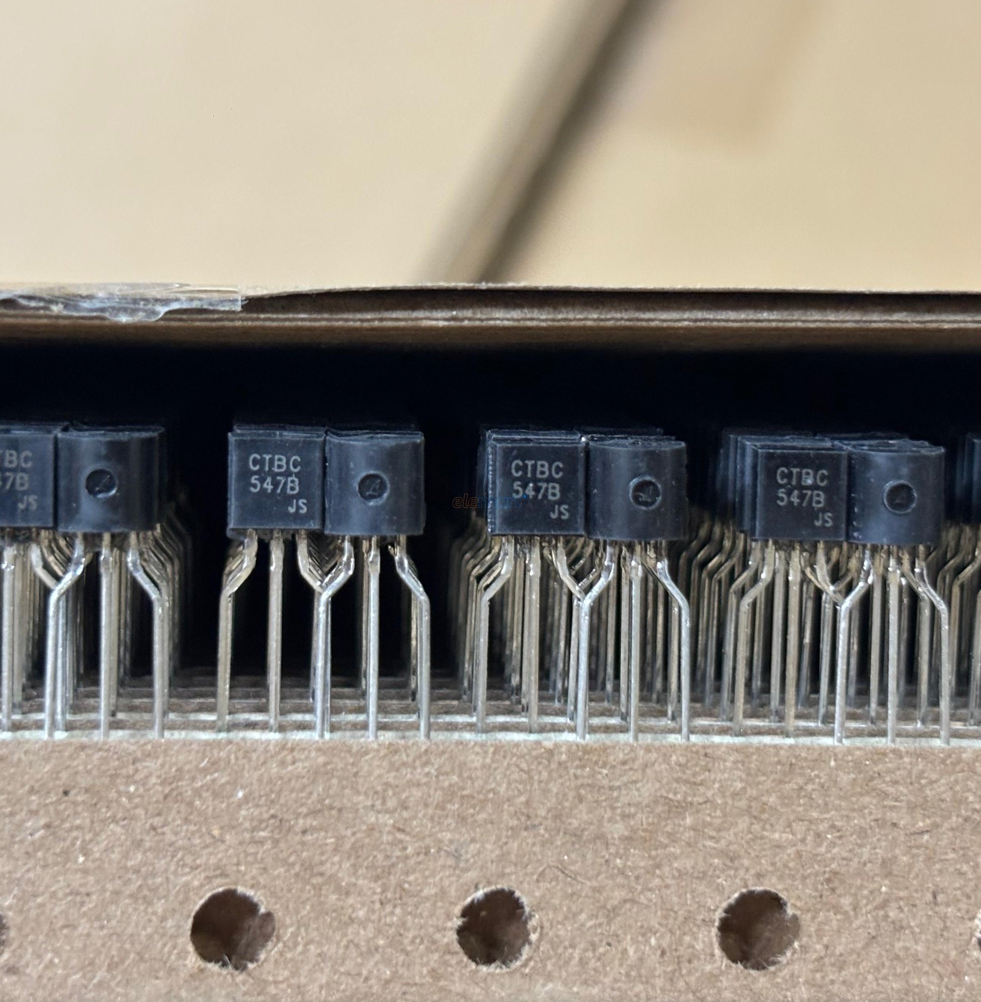 BC547 NPN DIP Transistor